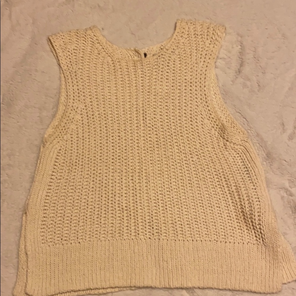 Aritzia cropped sweater tank